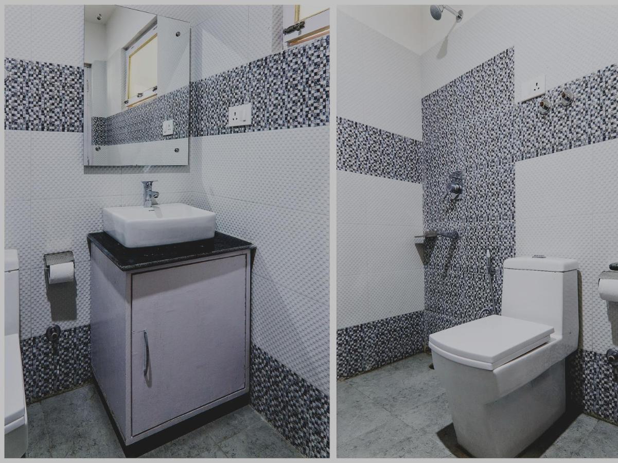 Oyo 72466 Hotel Yuvraj Shivpuri  Экстерьер фото